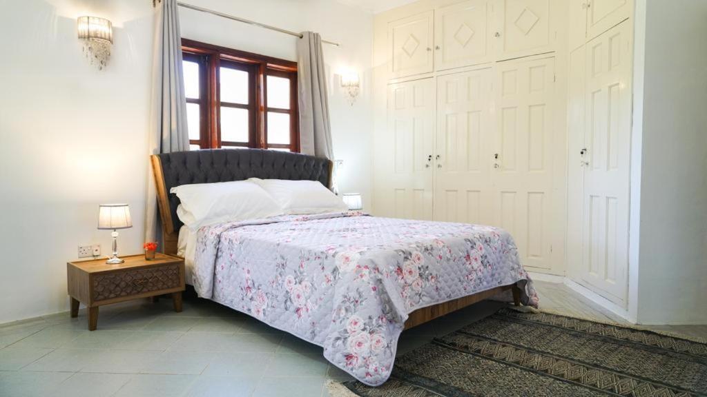 Готель Ogumka, Self Catering , Beoliere, Mahe Вікторія Екстер'єр фото
